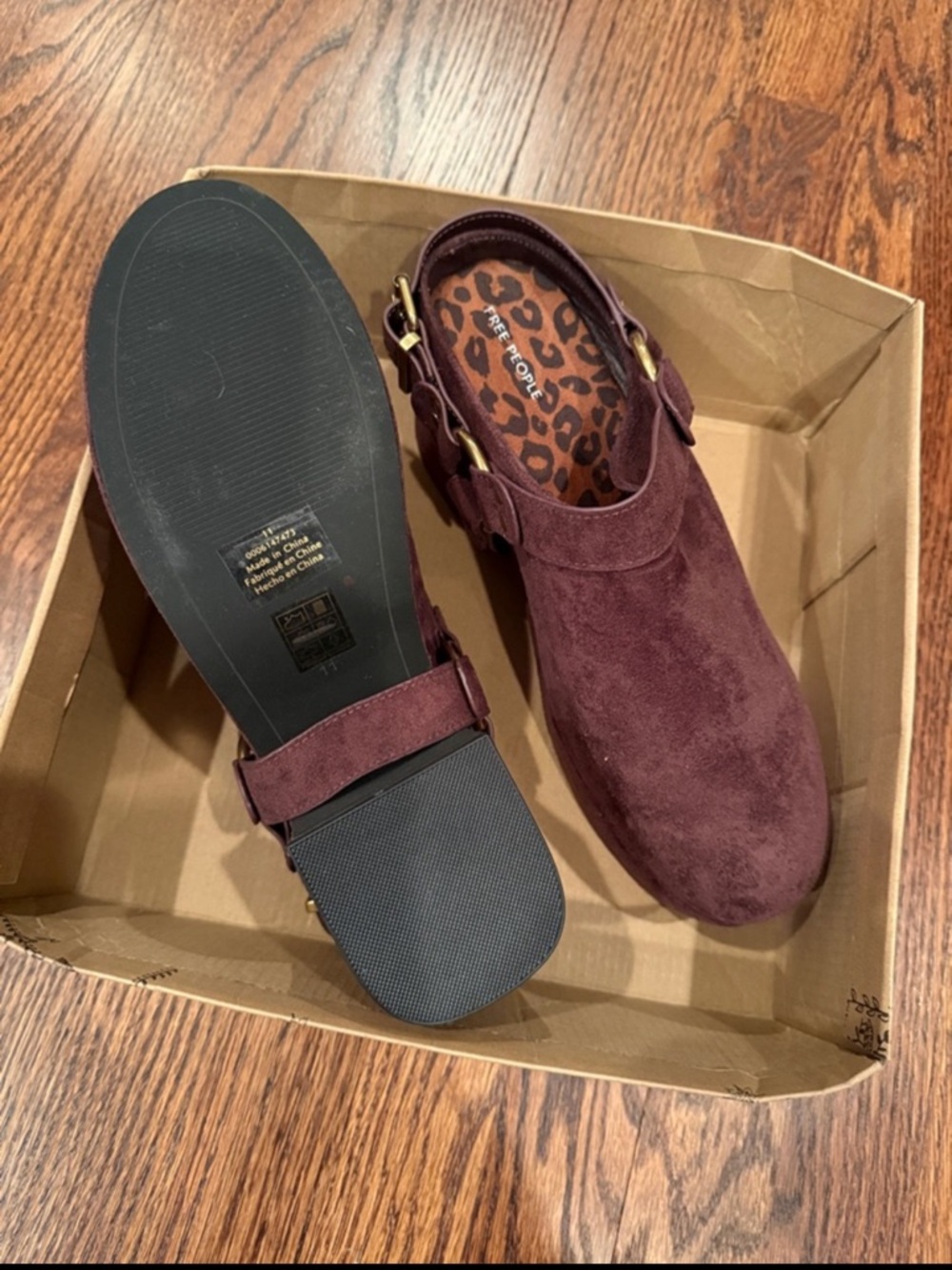 New  Free People Amalia Vegan Harness Clogs Size 11 - Picture 5 of 7